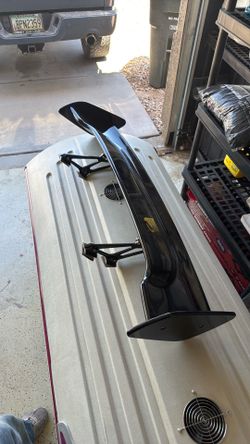 Black Universal Spoiler
