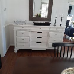 Buffet, Dresser, Credenza