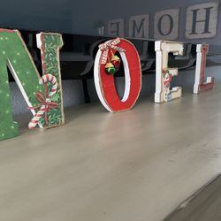 Wooden NOEL sign