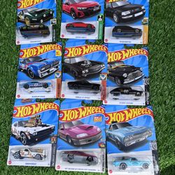 HOT WHEELS