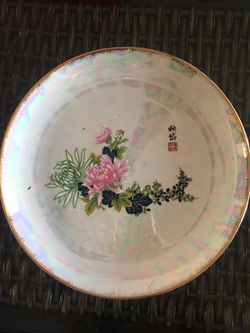 Floral ceramic plate