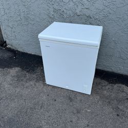 Deep Chest Freezer I Offer Delivery In San Diego
