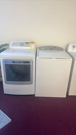 Kenmore Wacher and gas dryer