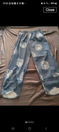 Blue Floral Print Wide-Leg Pants