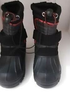 Khombu Snow Boots Footwear For The Elements Kids Size 9M Harper Black