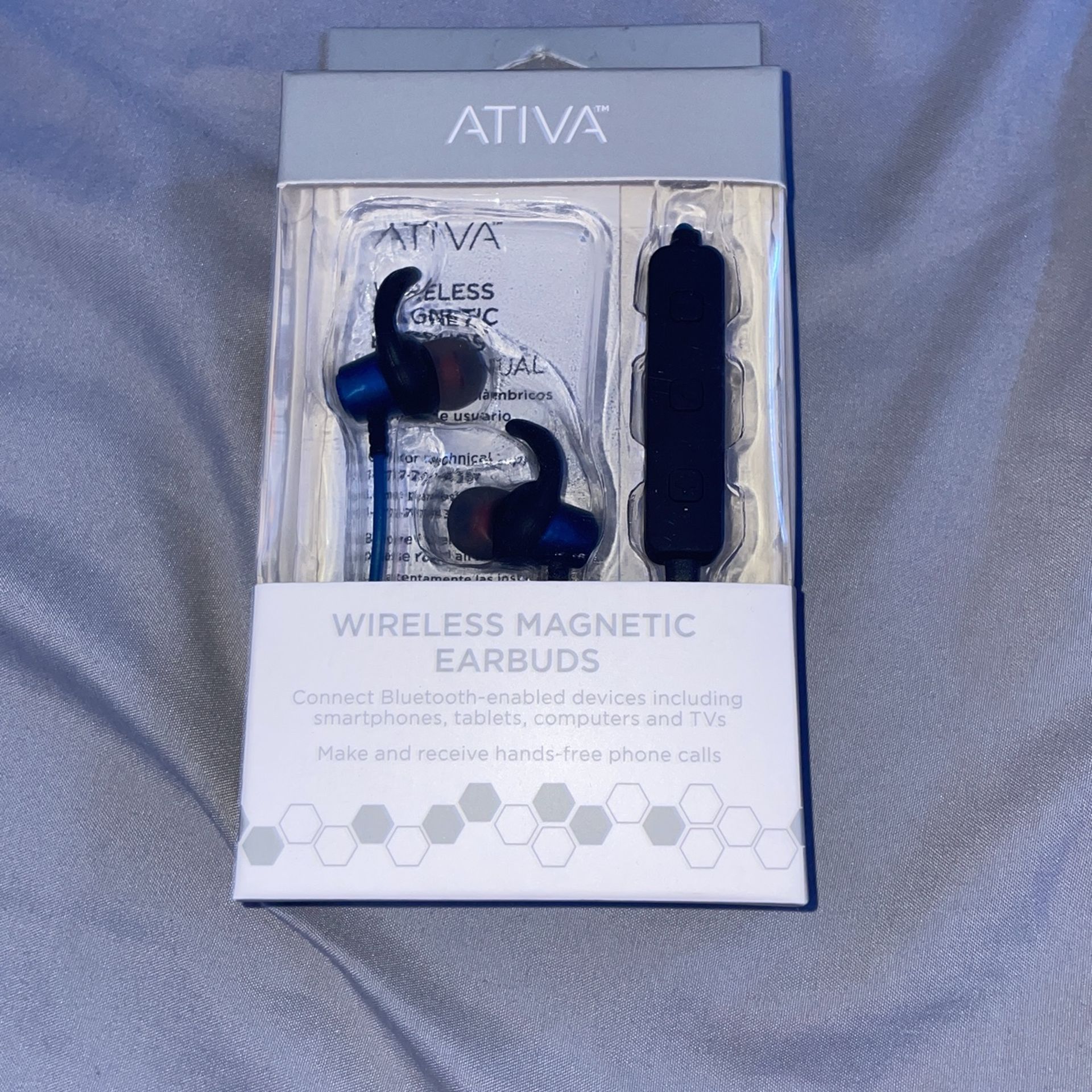 wireless bluetooth earbuds