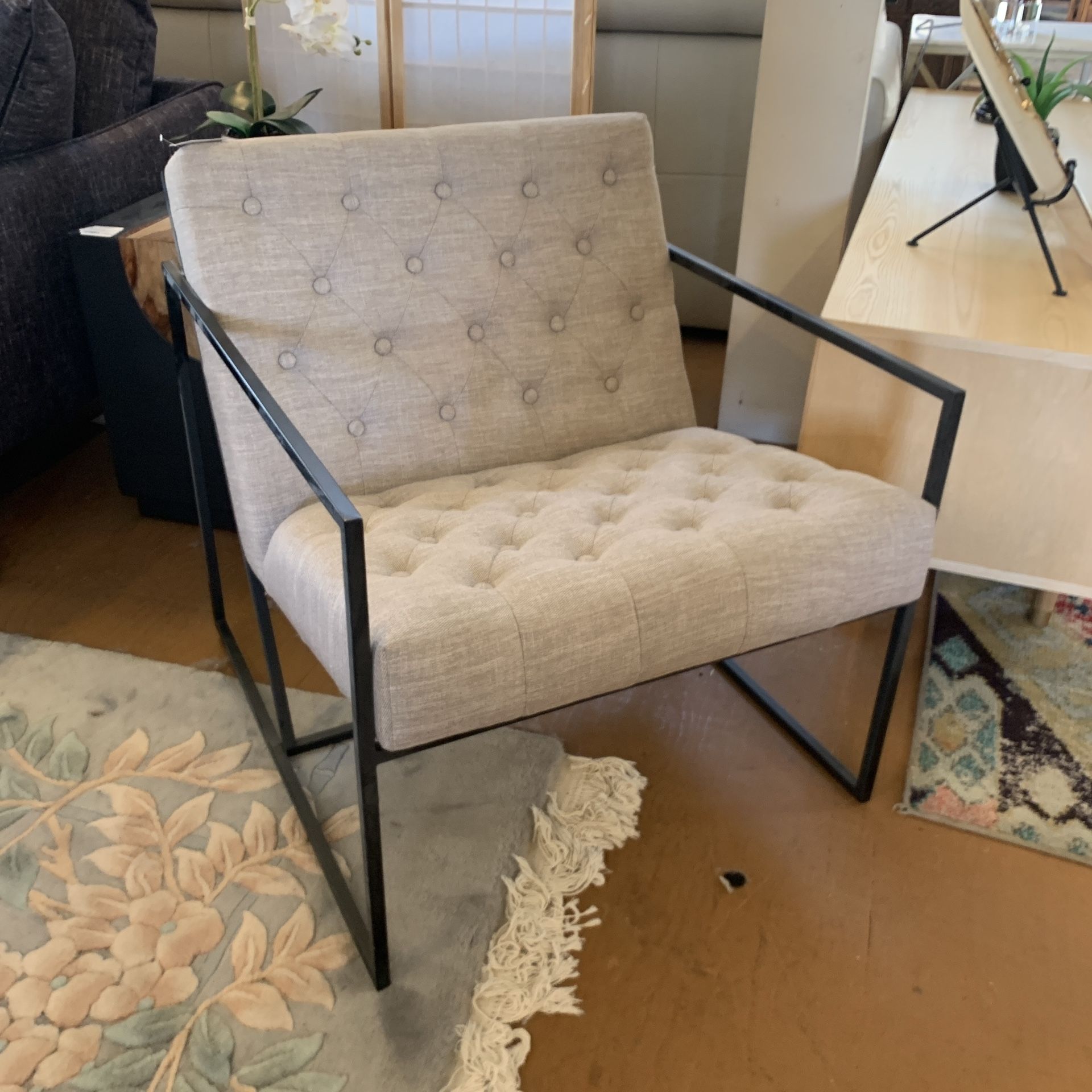 Kardiel Lawson Fabric Chair