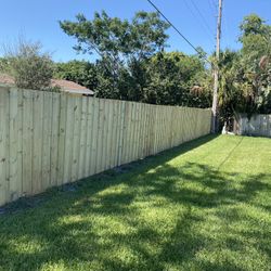 All type of fencing wood vinyl aluminum