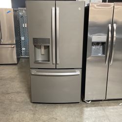 GE Profile Counter Depth Bottom Freezer Refrigerator‼️‼️
