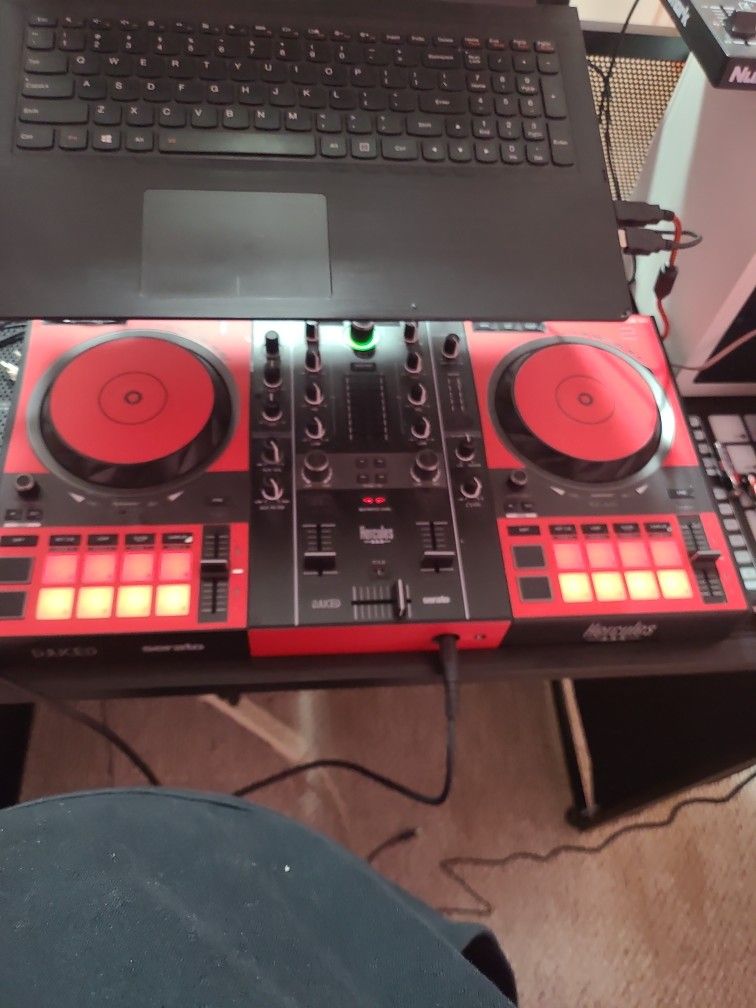 Hercules 500 Dj Controller