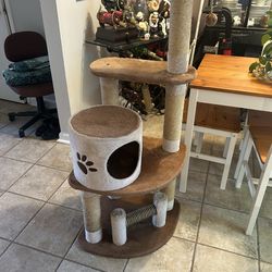 Cat Tower/ Cat House