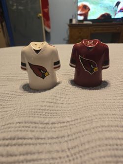NFL  salt and pepper shakers
