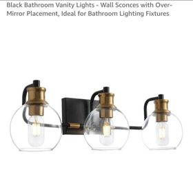 Vanity light NEW ONLY HAVE 1
