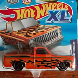 HOTWHEELS 