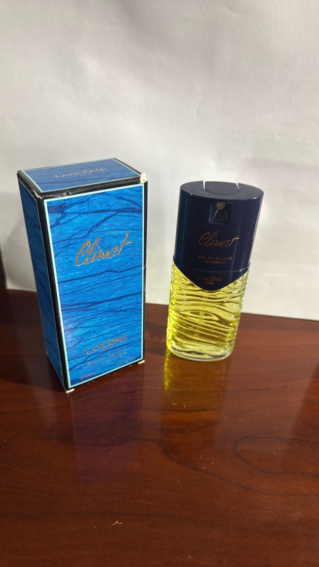 Lancôme Paris, Perfume, Looks Full, Barely Used RARE