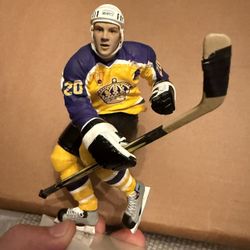Luc Robitaille McFarlane Toys NHL Series 8 collection action figure