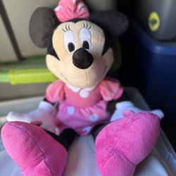 MINNIE MOUSE 26” DOLL (NEW) Disney JuniorJumbo 26-inch Plush Minnie Mouse, Officially Licensed Kids Toys 