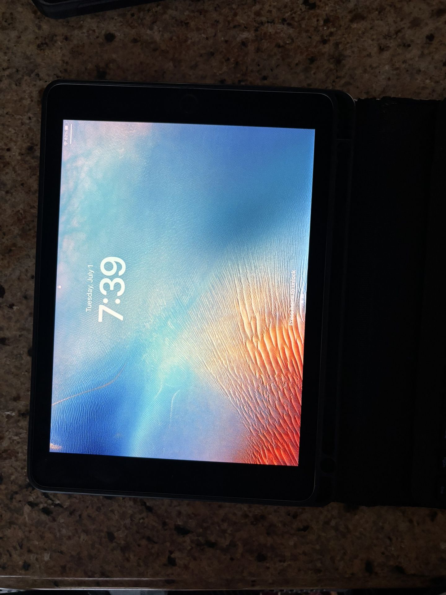 iPad Pro 9.7 