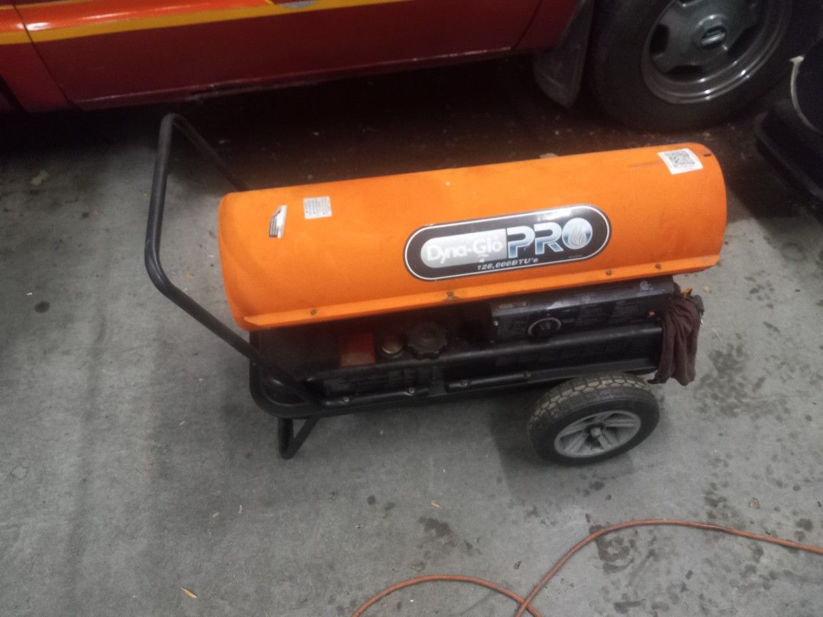 125,000 Btu Dyna Glo Torpedo Diesel Kerosene Heater