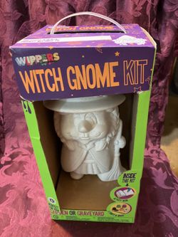 “WIPPERS” GARDEN WITCH GNOME KIT