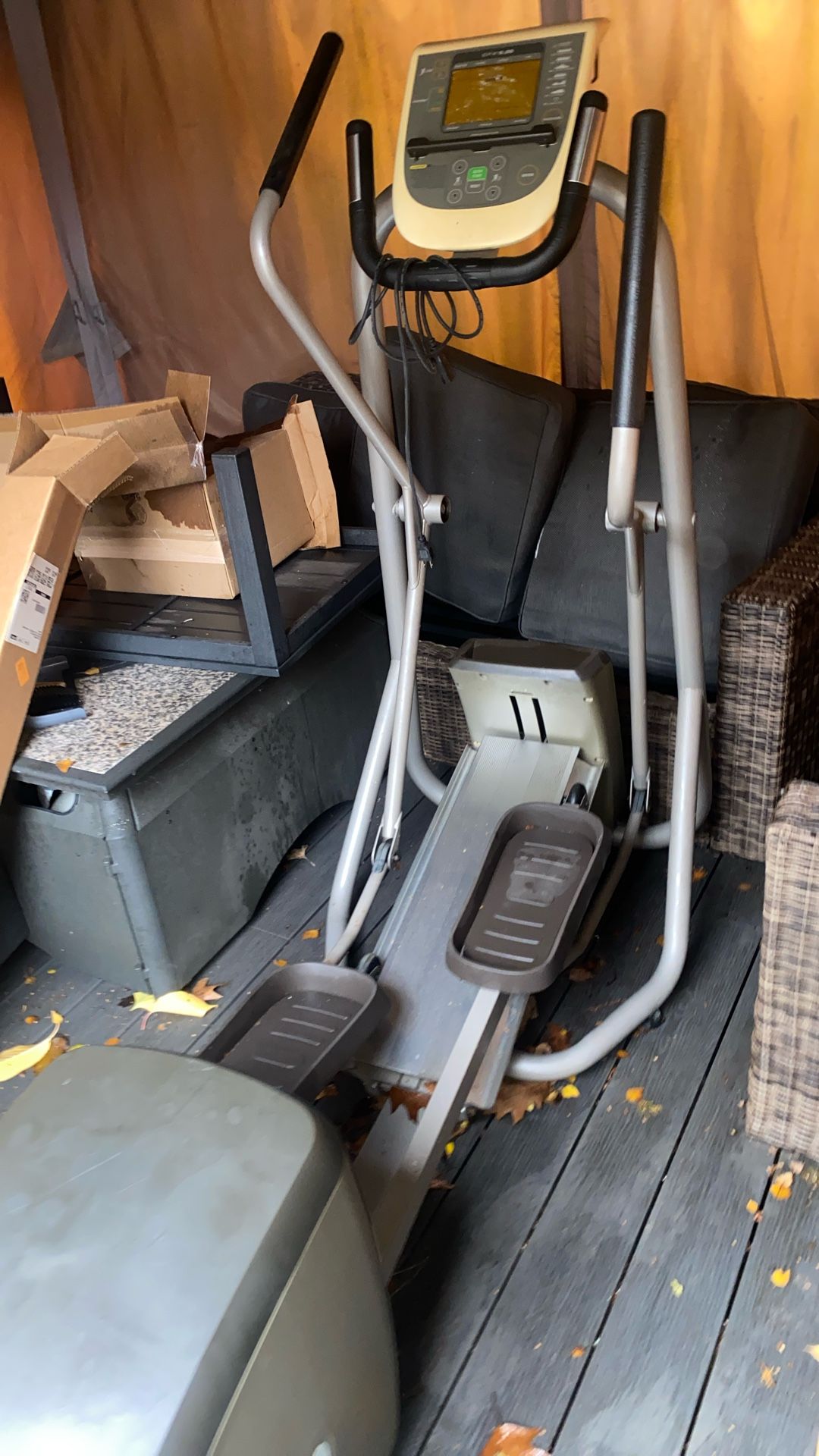 Free Precor EFX 5.25 Elliptical Machine