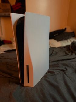 PlayStation 5 With Disc Drive & Controllers