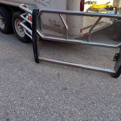 Heavy Duty Push Bar For A Dodge Ram
