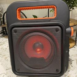 Bluetooth Speaker 