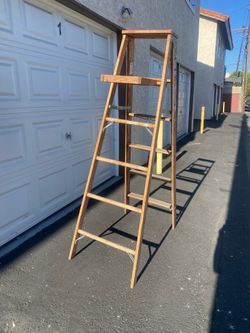 Vintage Werner 6 Ft Wood Ladder — Rustic Décor / Prop — AS-IS