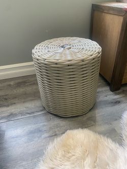 Gray wicker style ottoman