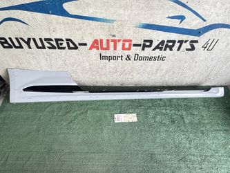 2017 - 2024 AUDI RS5 COUPE LTV RIGHT PASSENGER ROCKER PANEL MOLDING OEM UG80805