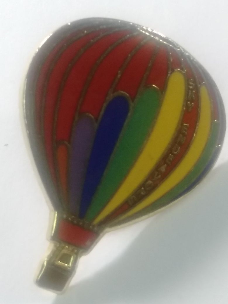 Hot Air balloon lapel pin