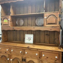 Vintage Pine 2pc Hutch
