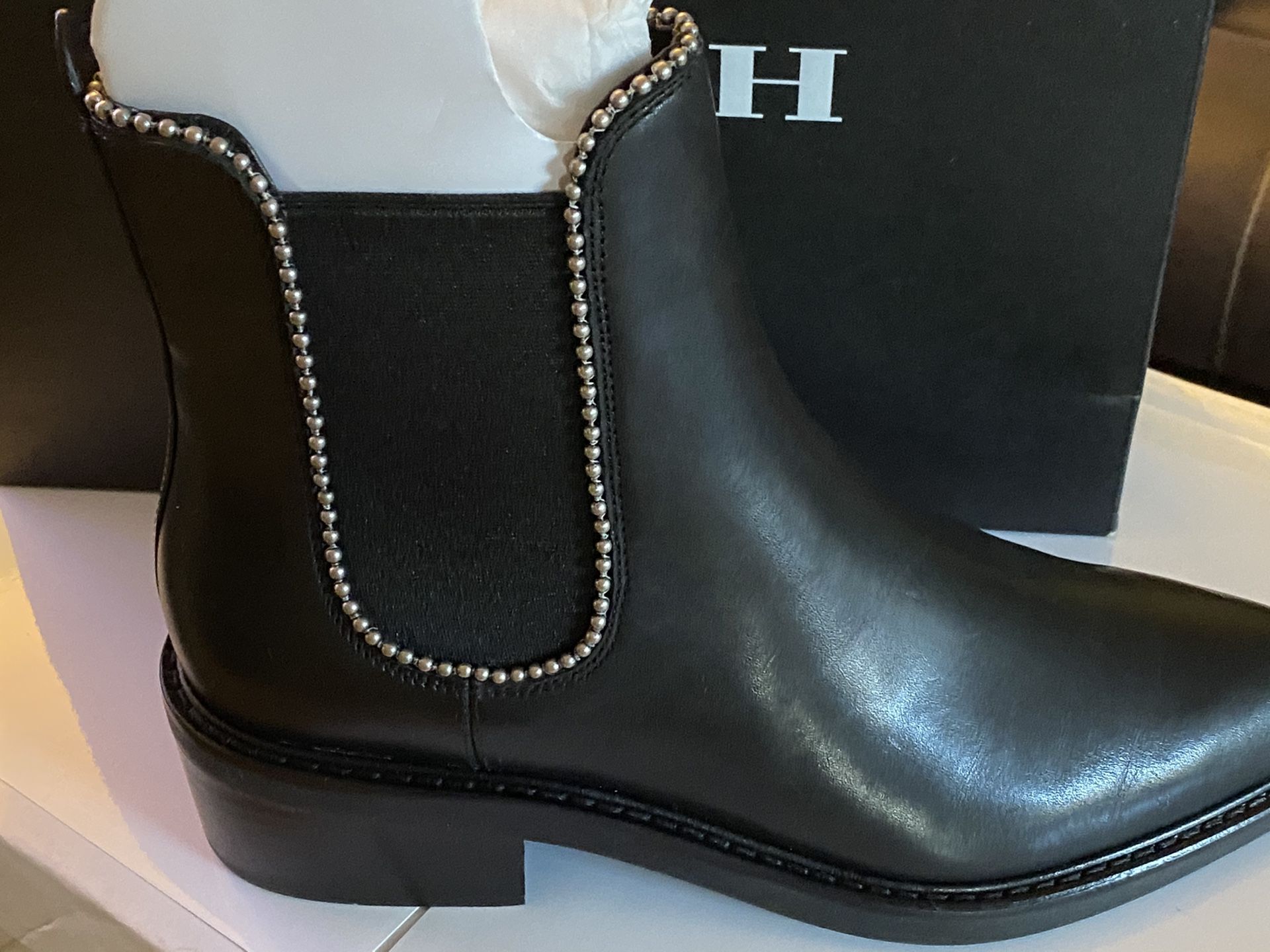 Coach Bowery Bead Bootie Boots Sz 7.5 B