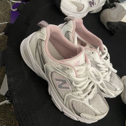 New Balance 530 Pink 3.5 Y $35 OBO