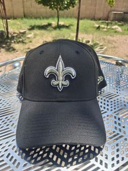 NEW ORLEANS SAINTS 39THIRTY LARGE FITTED HAT