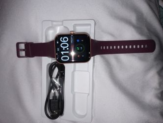 Let's Fit E22 Smartwatch With Two Extra Bands And Charger New Condition Never Worn  REDUCED TO $25.00 CASH.