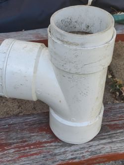 PVC Sanitary Tees And Flex Couplings
