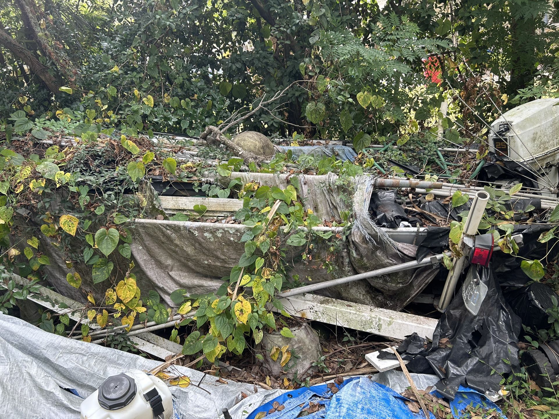 Scrap Metal Boat - Free