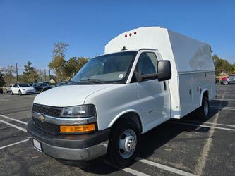 2018 Chevrolet Express Cutaway
