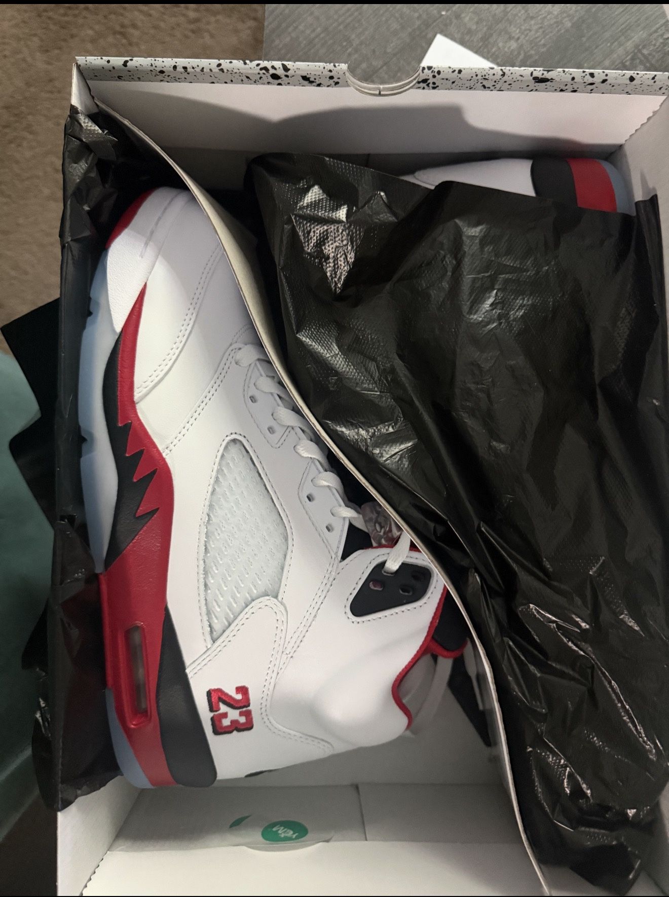 Jordan Fire red 5 Size 10