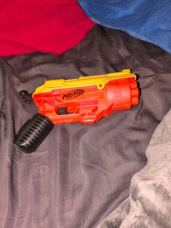 Nerf gun 6 shooter