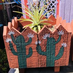 PLANTERS WITH  PLANTS