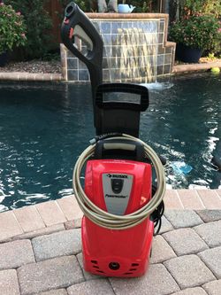 Husky 1550 PSI Electric Pressure Washer