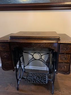 1911 Singer Sewing Machines