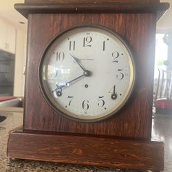 Seth Thomas Antique Mechanical Mantle Clock Wooden Case