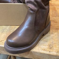 Bran New Winter Boots. Size  7
