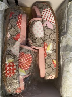 Gucci Shoes And Purse Never Worn With Auth Card
