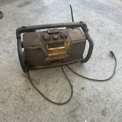 Dewalt Radio