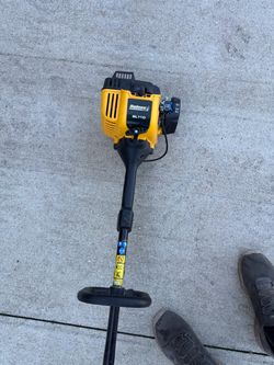 Bolens Bl110 25-cc 2-cycle 16-in Curved Shaft Gas String Trimmer
